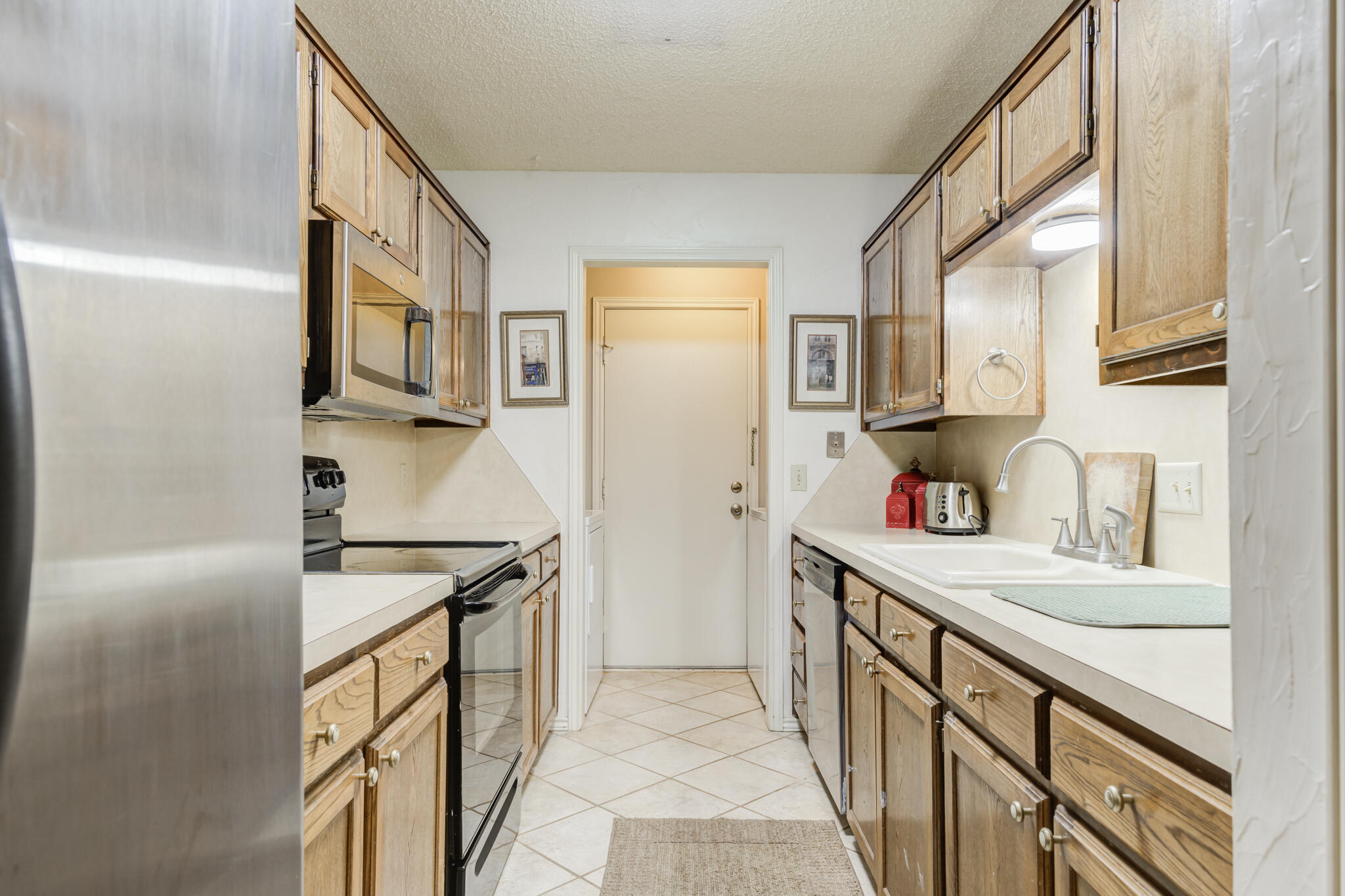 5814 Emory Street Lubbock, TX 79416 - Photo 14 of 38 5814-Emory-St_Lubbock-TX_31