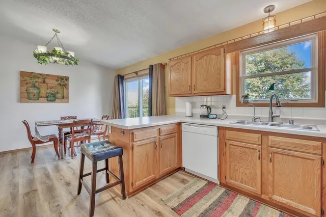 $549,000 | 70455 476th Avenue, Jackson, MN 56143