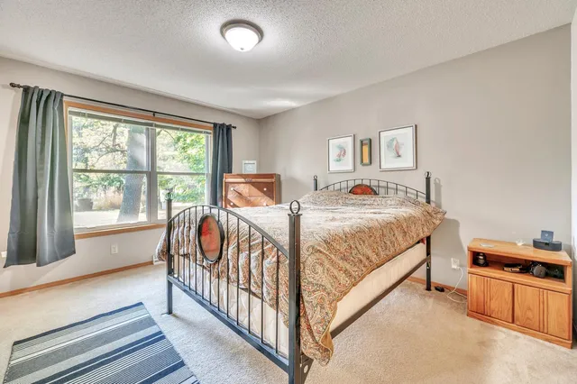 $549,000 | 70455 476th Avenue, Jackson, MN 56143