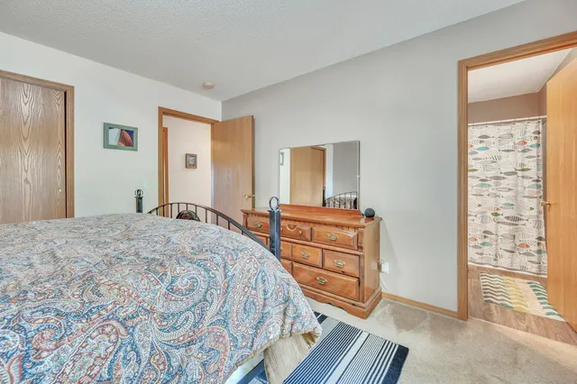 $549,000 | 70455 476th Avenue, Jackson, MN 56143