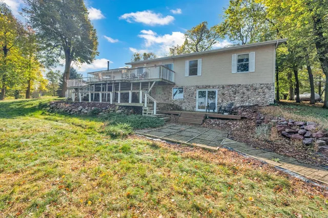 $549,000 | 70455 476th Avenue, Jackson, MN 56143