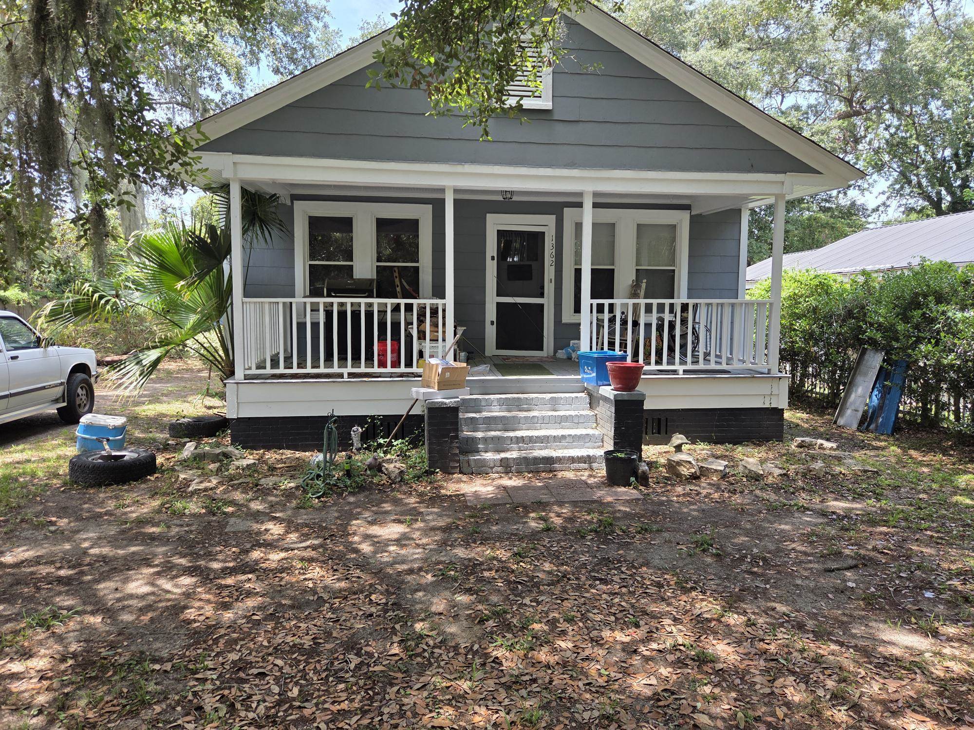 1362 Elm Street Georgetown, SC 29440 - Photo 2 of 21