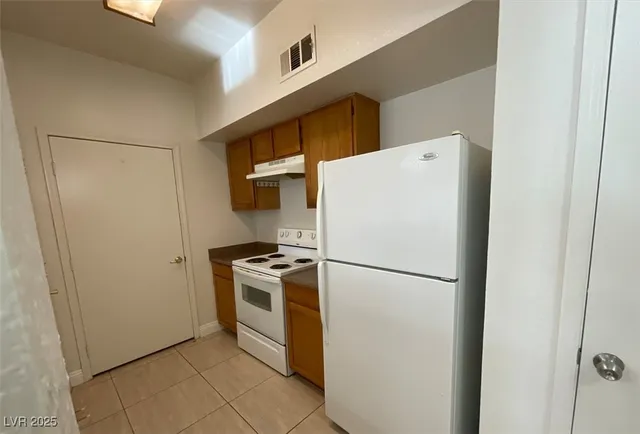 $1,350 | 6650 West Warm Springs Road, Unit 1167, Las Vegas, NV 89118