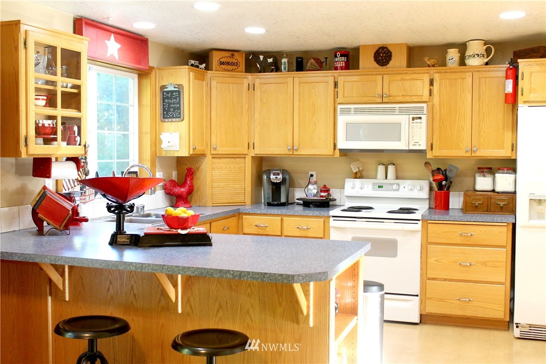 765 Stella Road Longview, WA 98632 - Photo 6 of 11