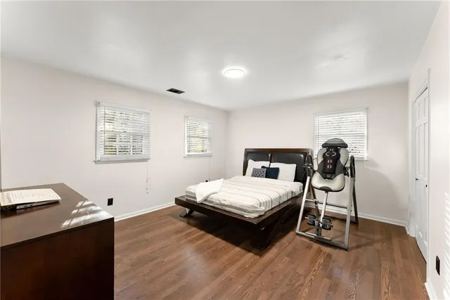 $700,000 | 1150 Orchard Way, Roswell, GA 30075