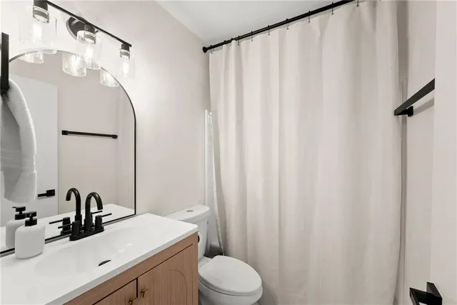 $700,000 | 1150 Orchard Way, Roswell, GA 30075