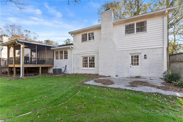 $700,000 | 1150 Orchard Way, Roswell, GA 30075