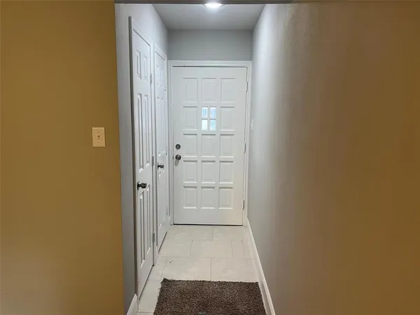 $2,150 | 2501 Bent Tree Lane, Arlington, TX 76016