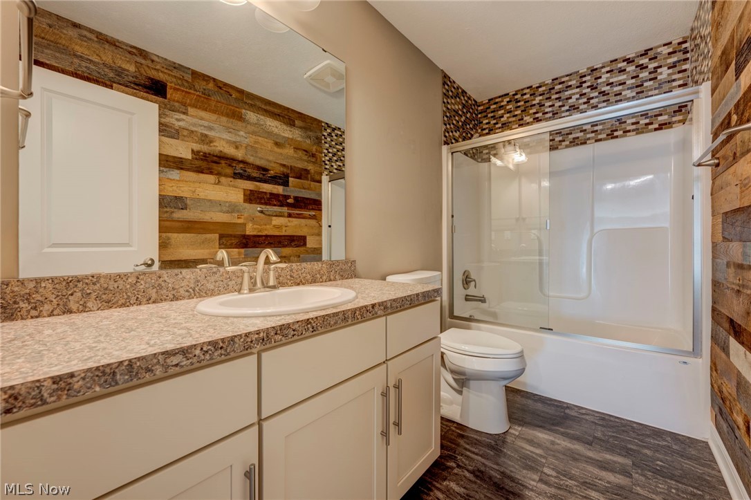 3084 Moon Road Avon, OH 44011 - Photo 22 of 35 Gallery Image 22
