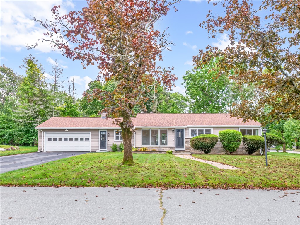 8 Gould Road Cranston, RI 02921 - Photo 1 of 10 Gallery Image 1