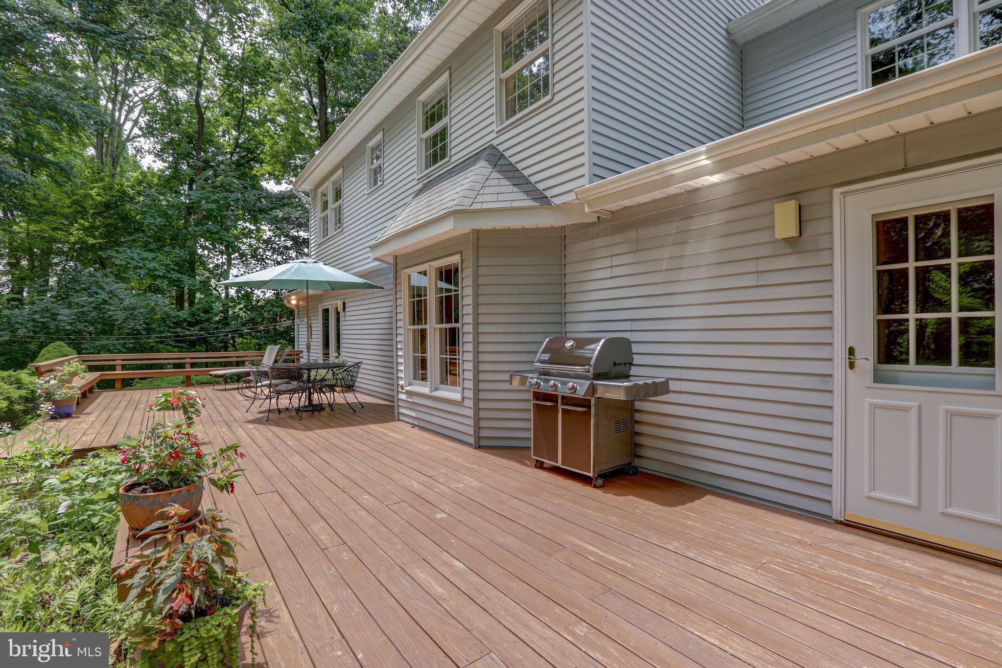 826 Meadowview Road Kennett Square, PA 19348 - Photo 5 of 51 Gallery Image 5