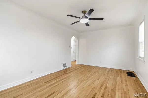 $1,600 | 5826 Telegraph Road, St. Louis, MO 63129