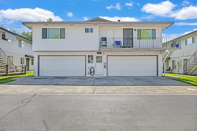 $269,000 | 303 Harding Boulevard, Unit 2, Roseville, CA 95678