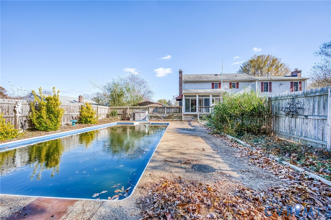 8910 Tunstall Road New Kent, VA 23124 - Photo 41 of 45 pool area