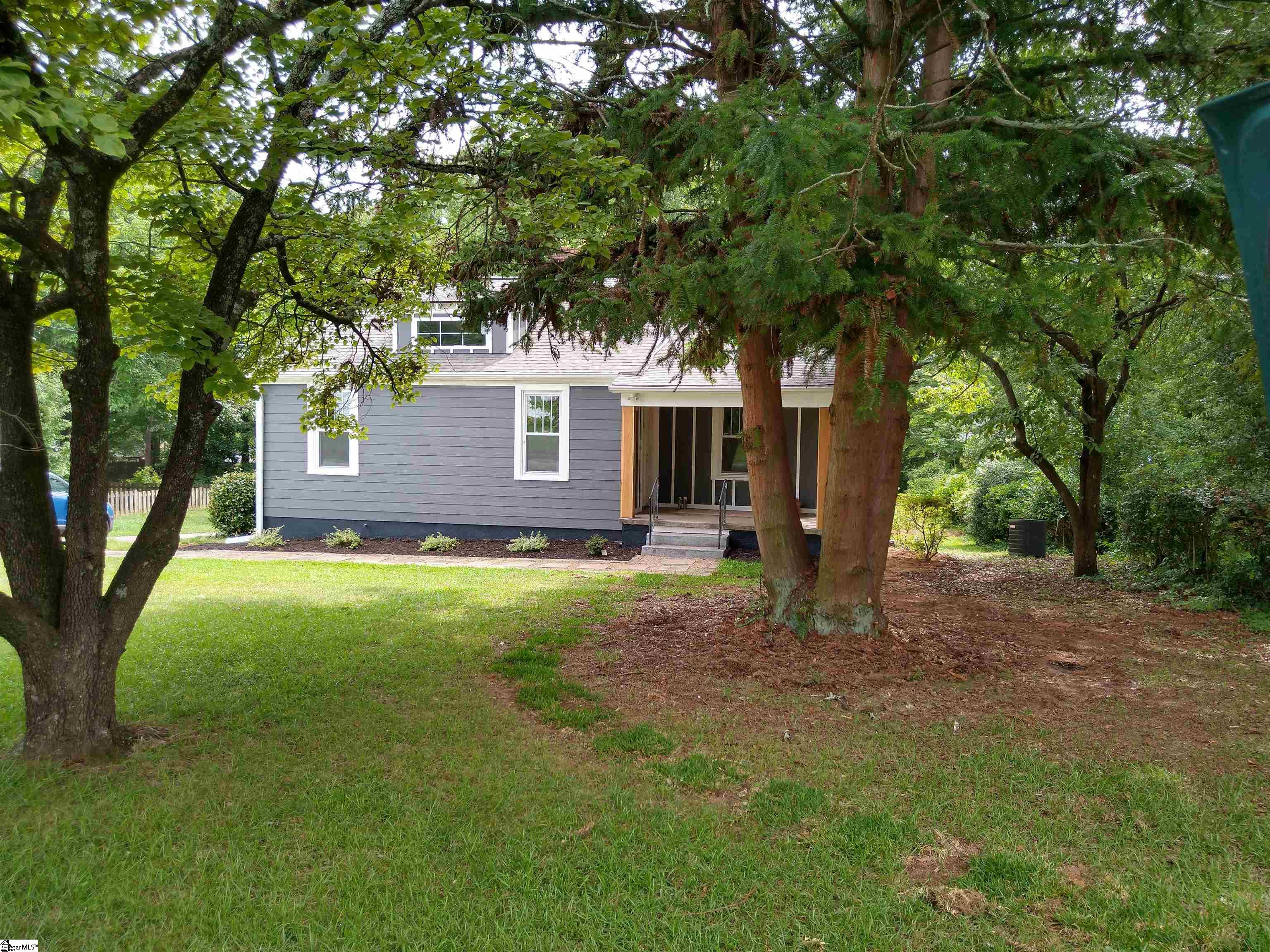 8 Celand Street Greenville, SC 29607 - Photo 3 of 28