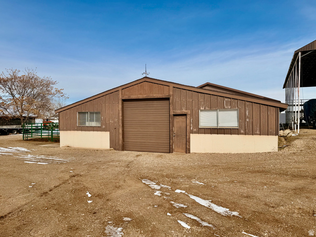 2298 West 800 North Clinton, UT 84015 - Photo 26 of 53 View of detached garage