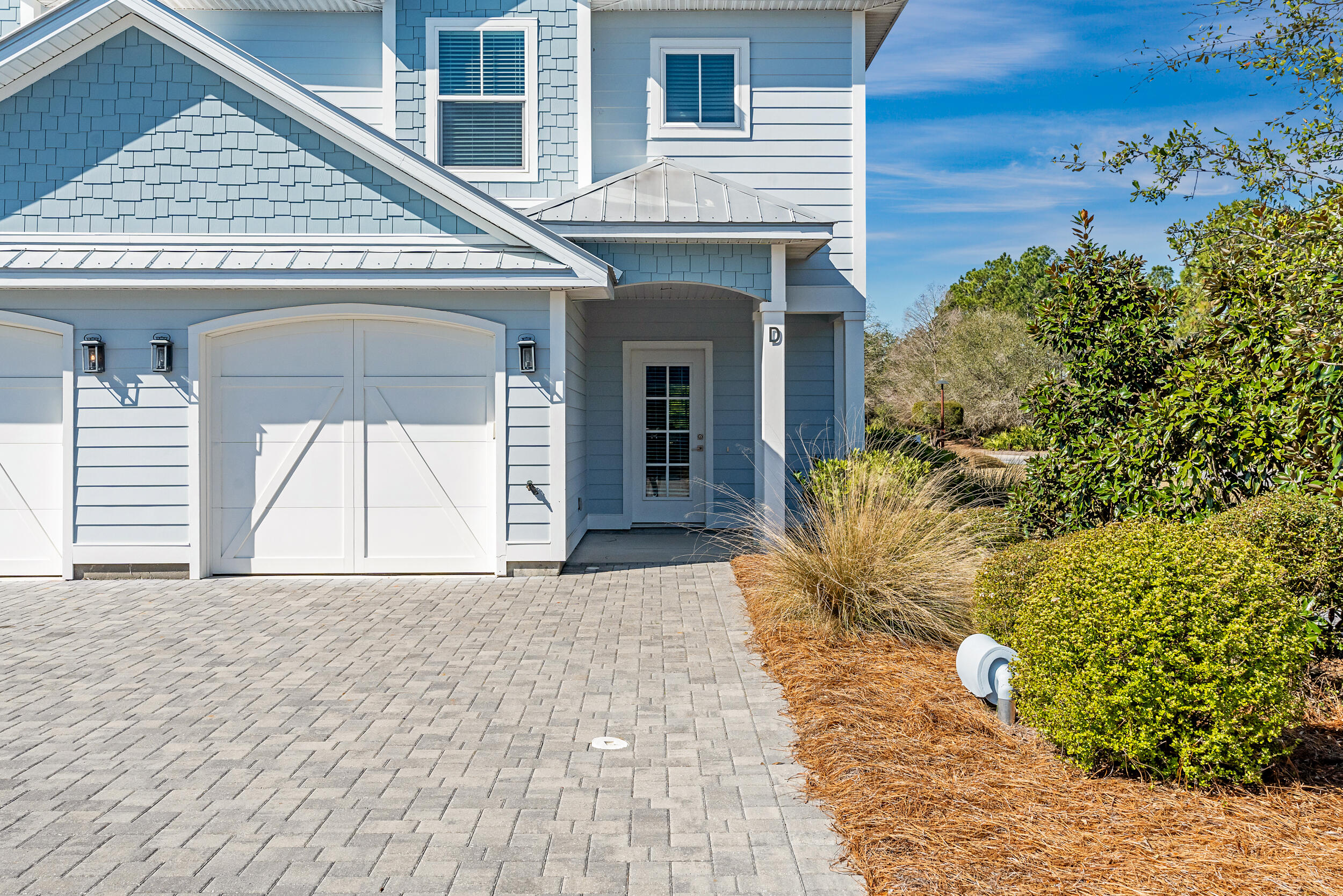 35 Golden Bell Ct Inlet Beach, Unit 35A Inlet Beach, FL 32461 - Photo 6 of 47 a front view of a house