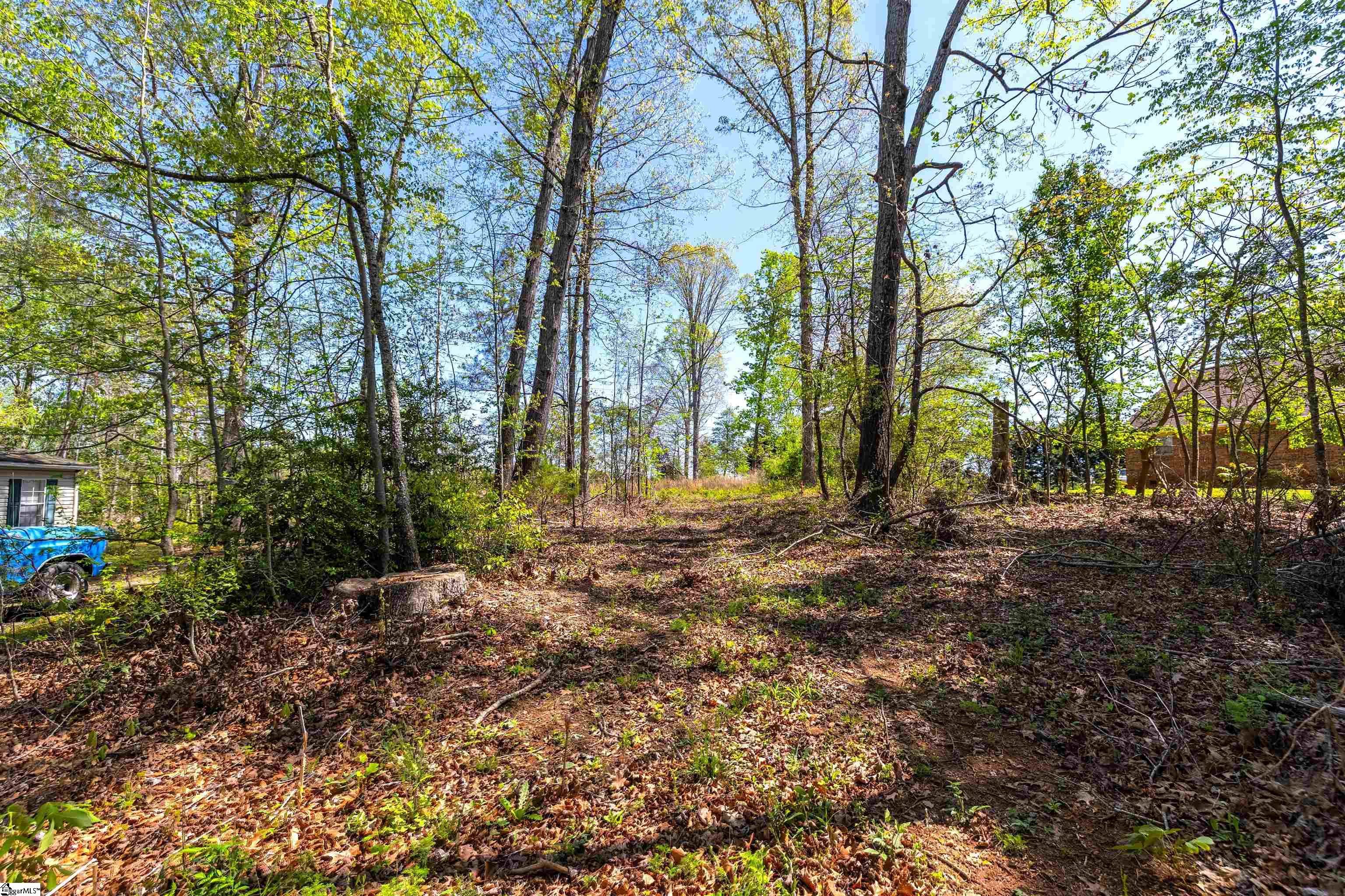 554 Lawrence Road Anderson, SC 29624 - Photo 3 of 10