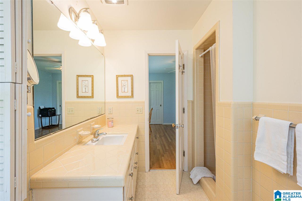 3621 Springhill Road Birmingham, AL 35223 - Photo 24 of 50