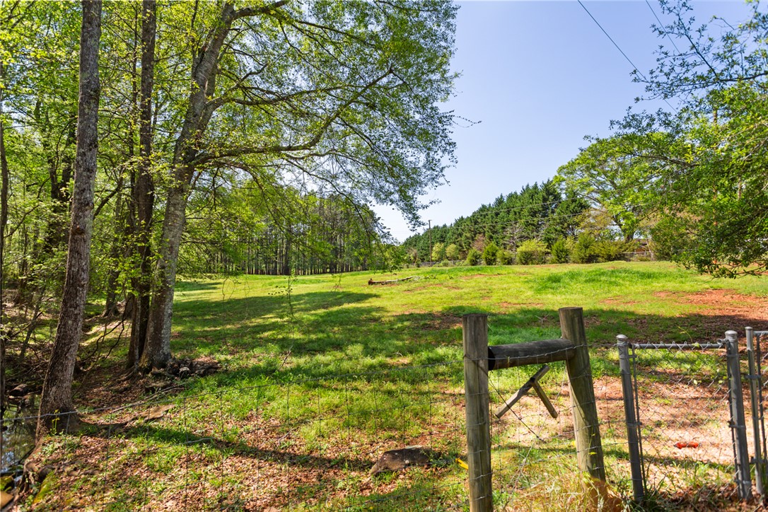 3885 Old Portman Road Anderson, SC 29626 - Photo 33 of 47