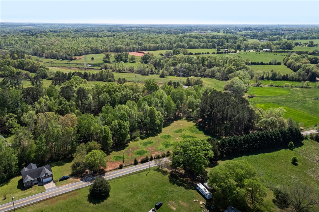 3885 Old Portman Road Anderson, SC 29626 - Photo 45 of 47