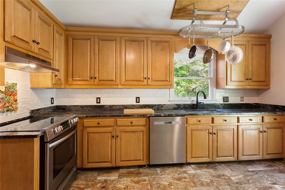 3885 Old Portman Road Anderson, SC 29626 - Photo 10 of 47