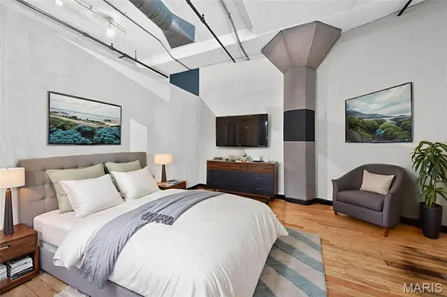 $190,000 | 1619 Washington Avenue, Unit 803, St. Louis, MO 63103