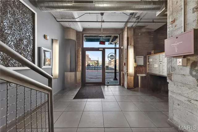 $190,000 | 1619 Washington Avenue, Unit 803, St. Louis, MO 63103