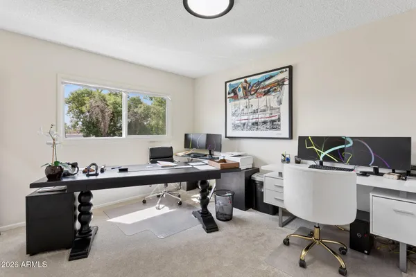 $439,500 | 2818 East Clarendon Avenue, Phoenix, AZ 85016