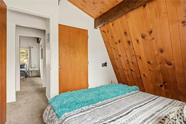 $520,000 | 404 West Mojave Boulevard, Big Bear City, CA 92314