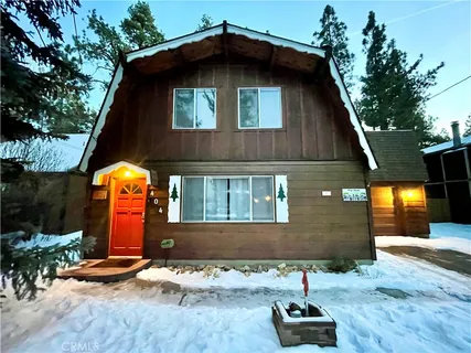 $545,000 | 404 West Mojave Boulevard, Big Bear City, CA 92314