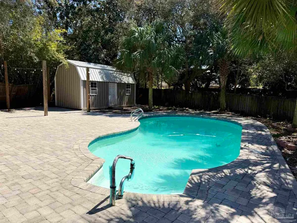 $460,000 | 1556 Oak Shore Drive, Gulf Breeze, FL 32563