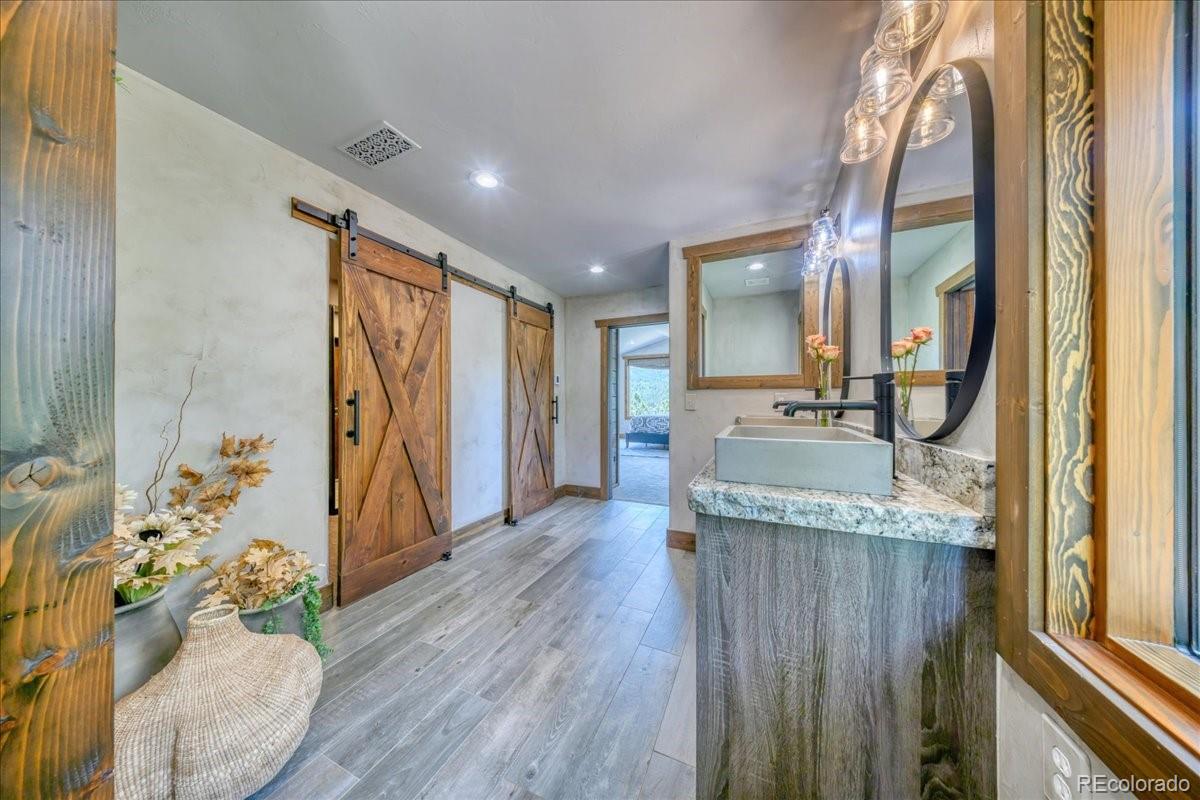2112 Sawmill Gulch Road Golden, CO 80401 - Photo 29 of 50