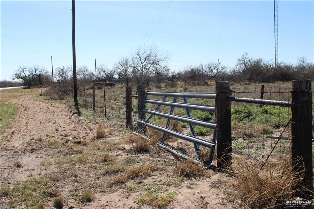 0 Us Highway Encino, TX 78353 - Photo 4 of 6 a view of a yard with wooden fence