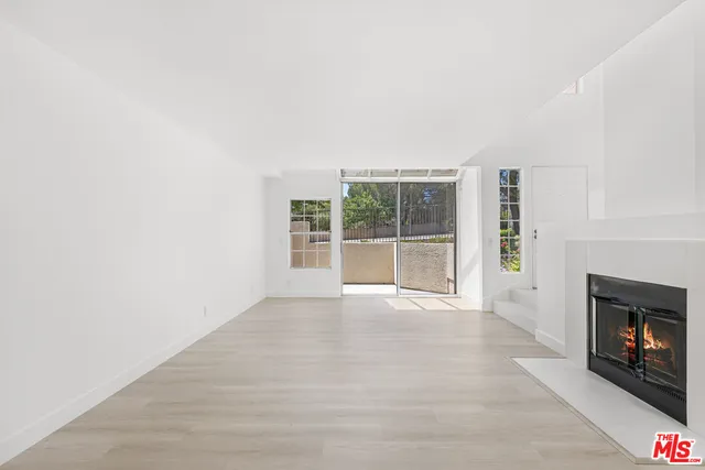 $5,950 | 4240 Lost Hills Road, Unit 802, Calabasas, CA 91301