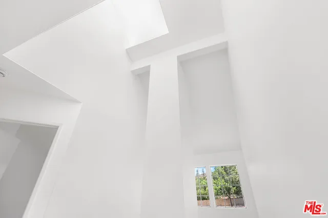 $5,950 | 4240 Lost Hills Road, Unit 802, Calabasas, CA 91301