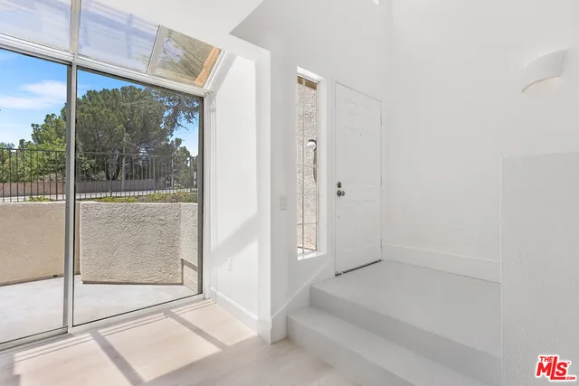 $5,950 | 4240 Lost Hills Road, Unit 802, Calabasas, CA 91301