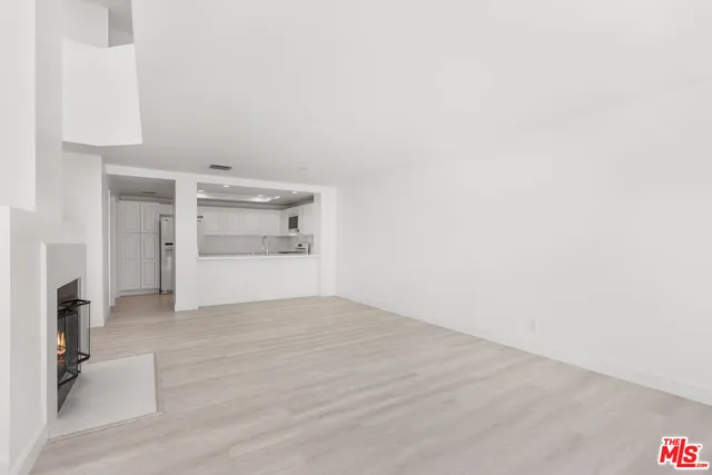 $5,950 | 4240 Lost Hills Road, Unit 802, Calabasas, CA 91301