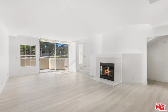 $5,950 | 4240 Lost Hills Road, Unit 802, Calabasas, CA 91301