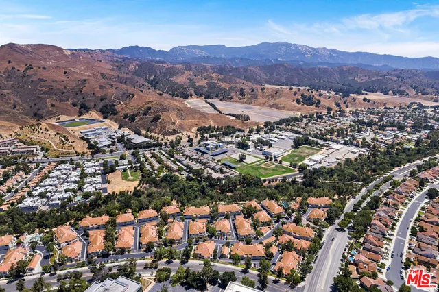 $5,950 | 4240 Lost Hills Road, Unit 802, Calabasas, CA 91301