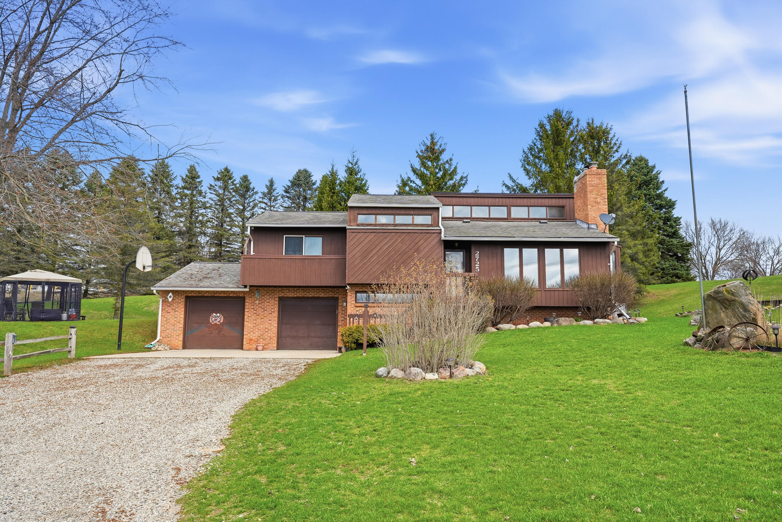 2725 cooley lake rd-1