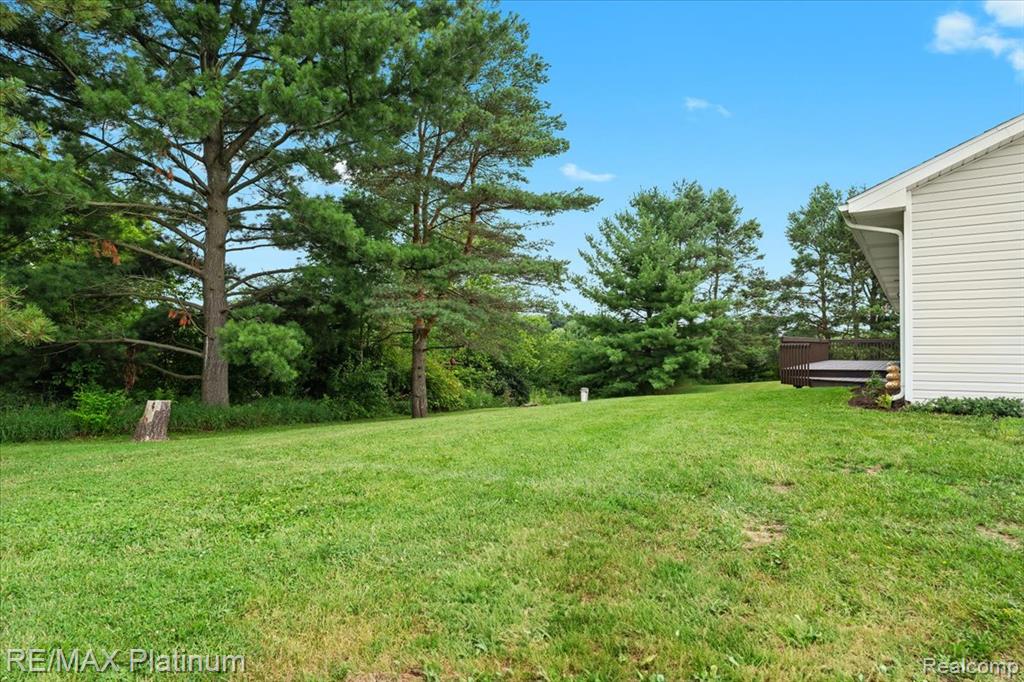 6893 Sanford Road Howell, MI 48855 - Photo 33 of 44