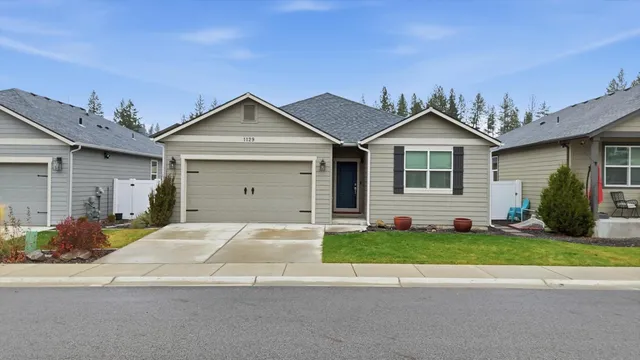 $450,000 | 1129 East Gallium Lane, Colbert, WA 99005