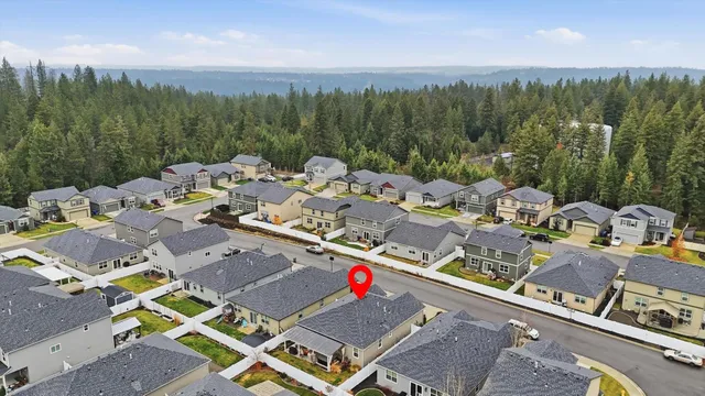 $450,000 | 1129 East Gallium Lane, Colbert, WA 99005