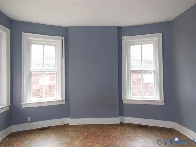 $239,900 | 625 West Washington Street, Petersburg, VA 23803