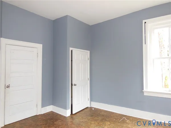$219,000 | 625 West Washington Street, Petersburg, VA 23803