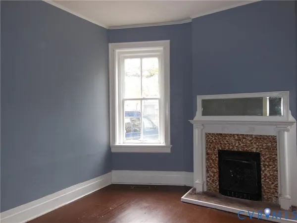 $219,000 | 625 West Washington Street, Petersburg, VA 23803