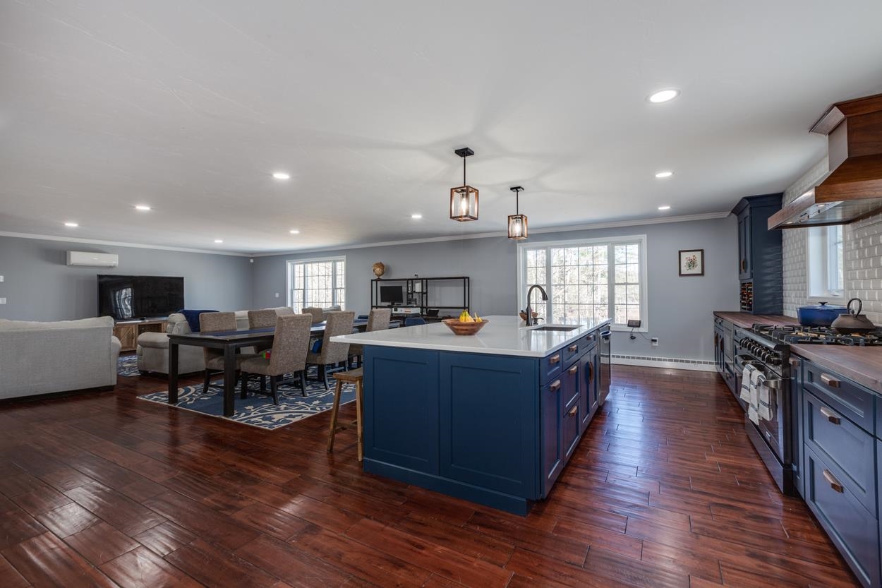 272 Gorham Pond Road Goffstown, NH 03045 - Photo 7 of 35