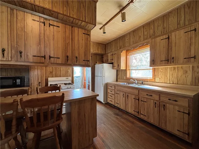 $49,500 | 8 South Edgar Street, Kane, PA 16735