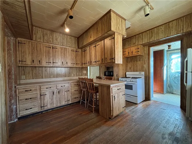 $49,500 | 8 South Edgar Street, Kane, PA 16735